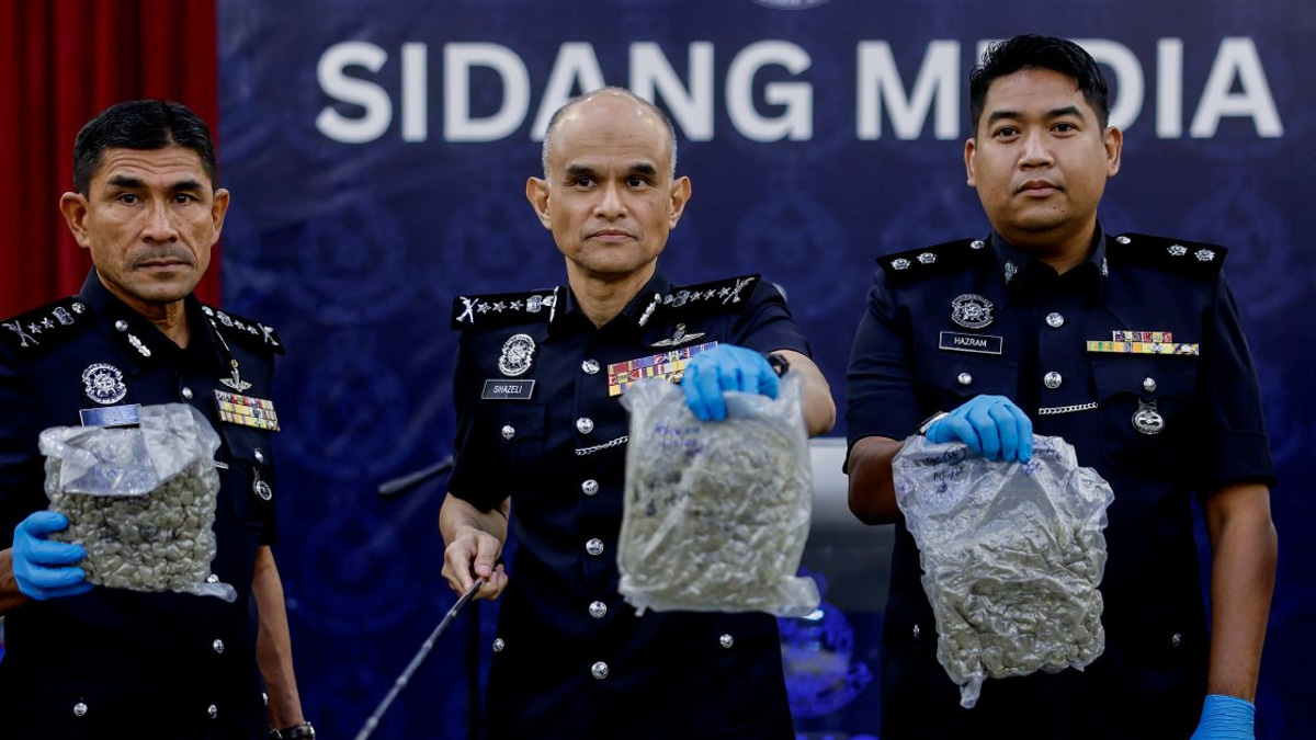 Seven Held After RM19.8 Million Cannabis Seizure at KLIA
