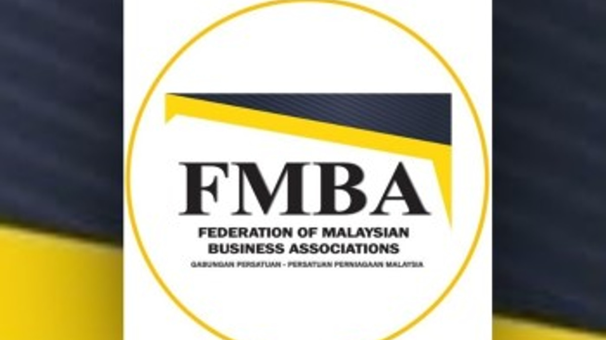 PM Anwar's Fast-Track Foreign Worker Directive Signals Government's Responsiveness to Business Sector