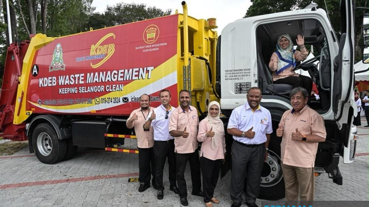 KDEBWM Rolls Out 33 New Waste Trucks for Hulu Selangor as Contract Expands Collection Capacity