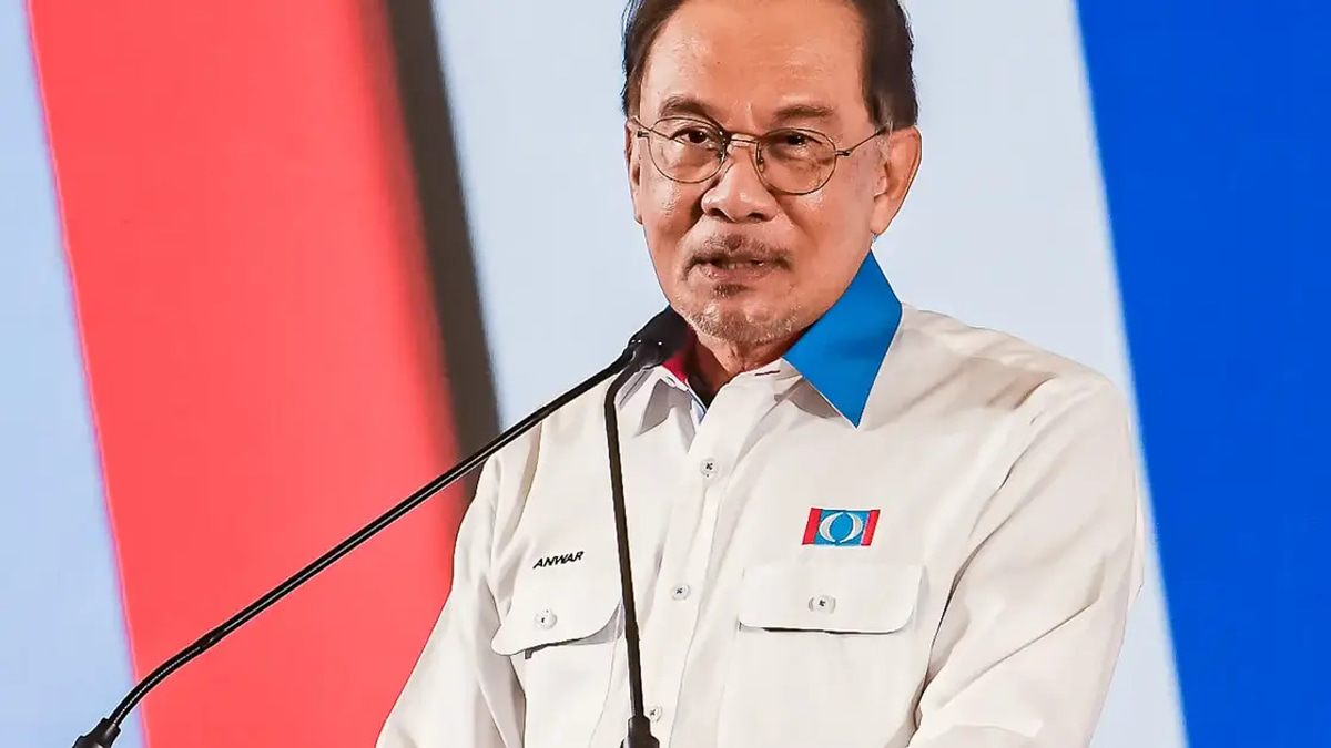 Anwar Calls on PKR Members to Keep Pandan Seat in the Party