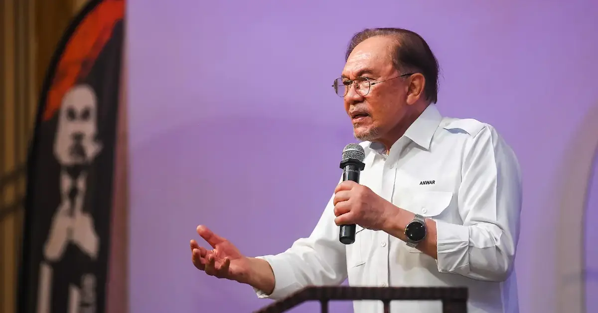 Anwar flags urgent need to speed up affordable housing rollout in Johor